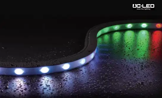 Can wall washers be DMX-controlled for color changes?